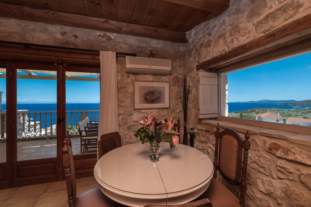 Photo of Kitchen in Varvara