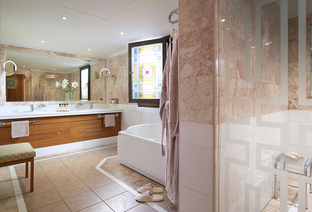 Photo of Bathroom in Anissaras