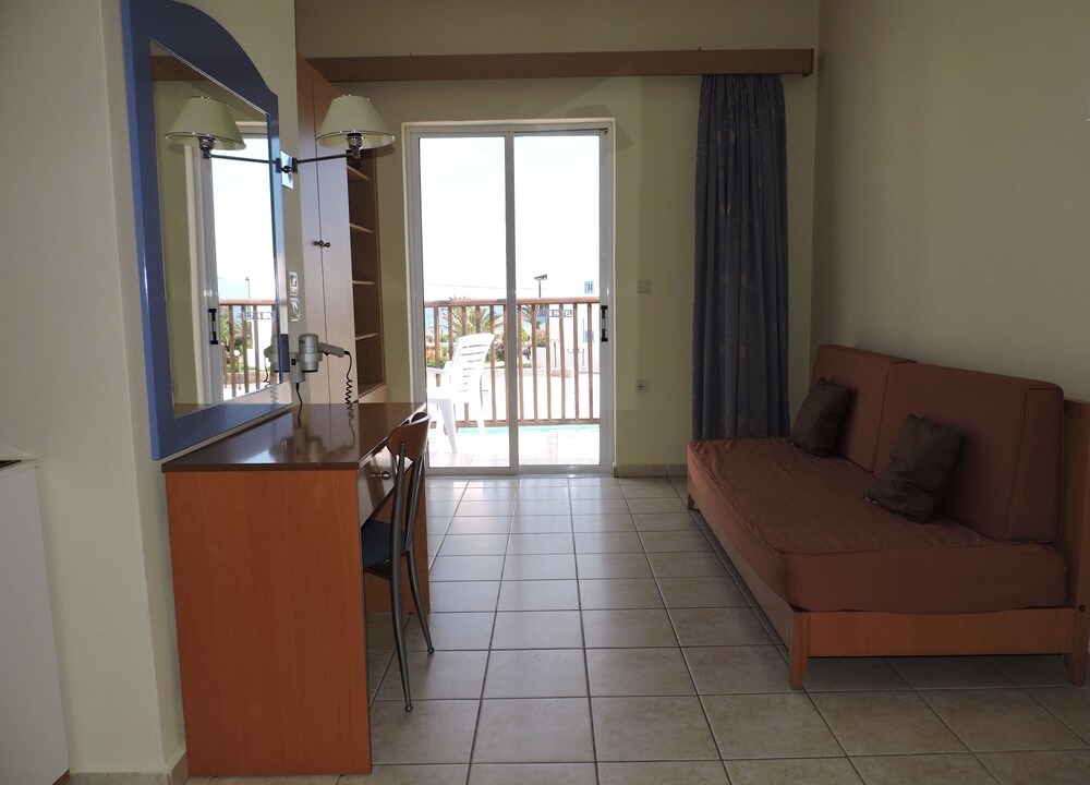 Photo of Livingroom in Kardamena