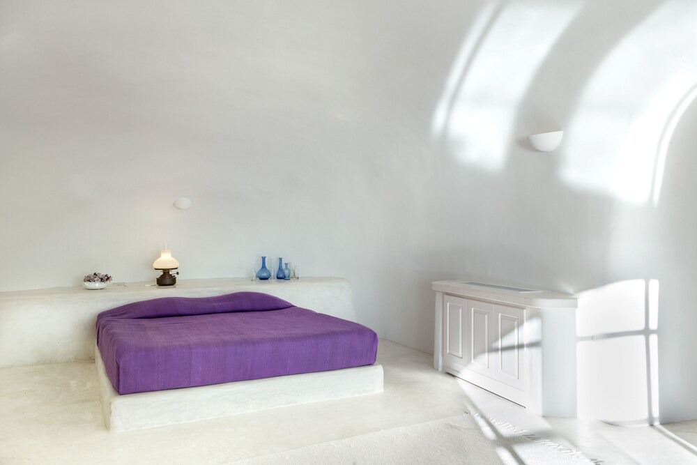 Photo of Bedroom in Oia