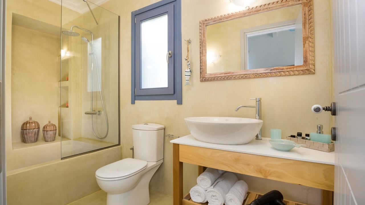 Photo of Bathroom in Tsoukaladhes