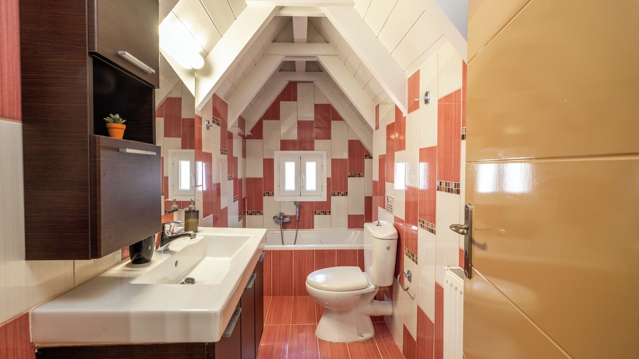 Photo of Bathroom in Argostoli Town