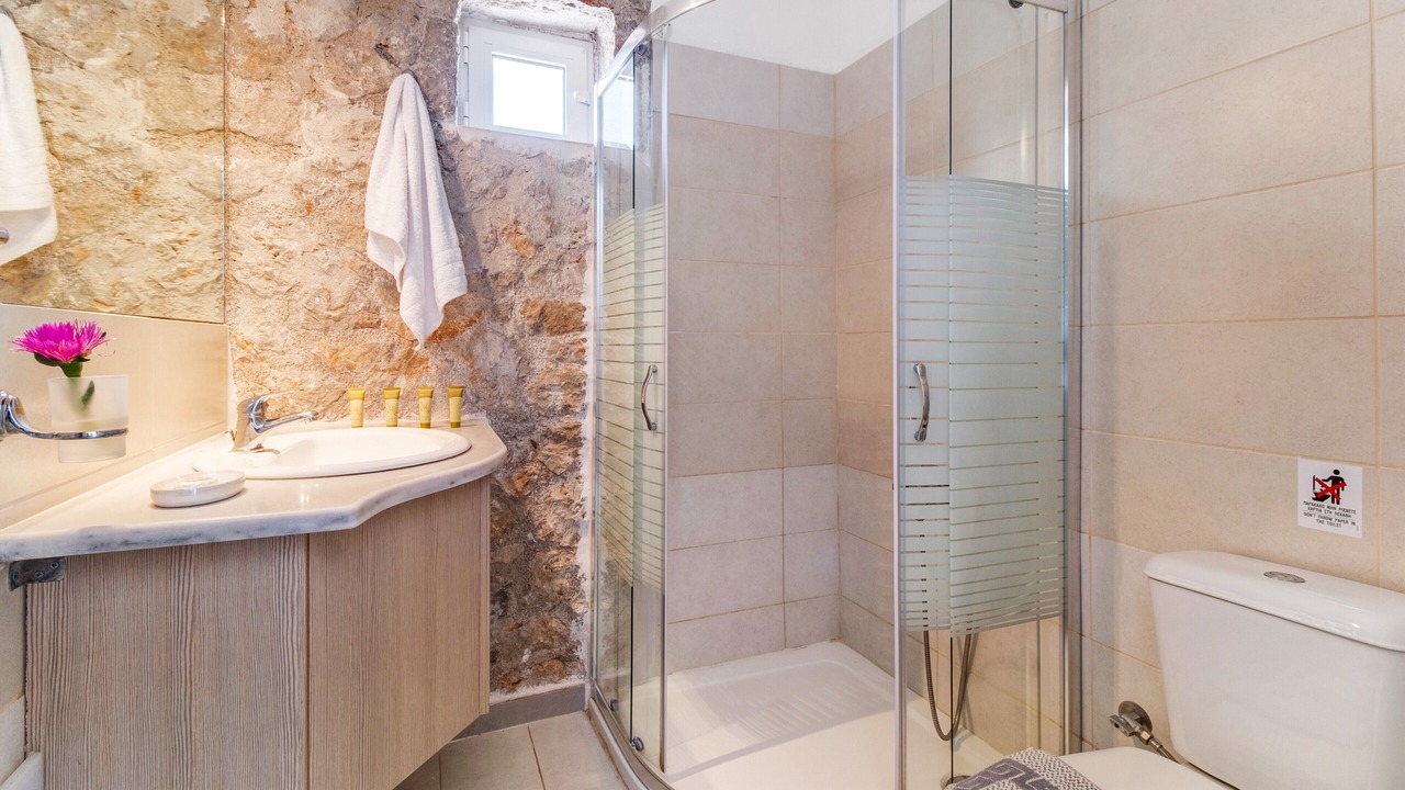 Photo of Bathroom in Kavallos