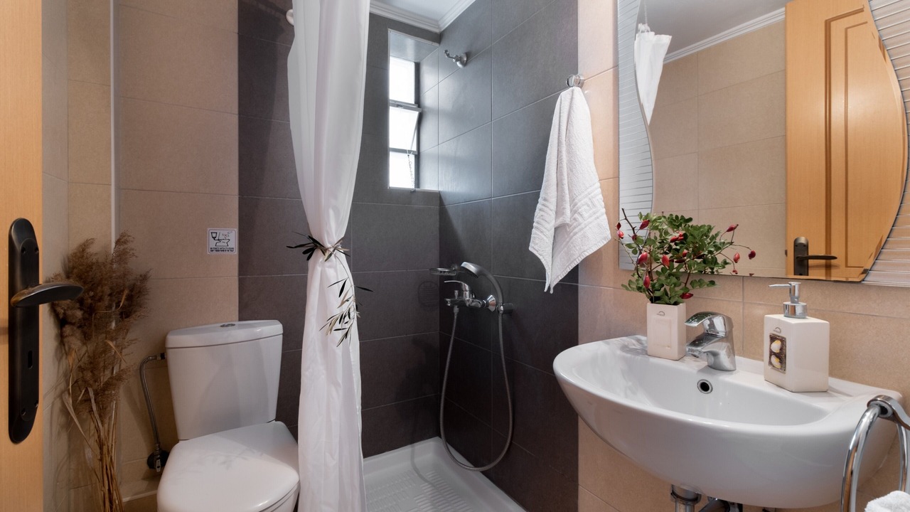 Photo of Bathroom in Drimonas