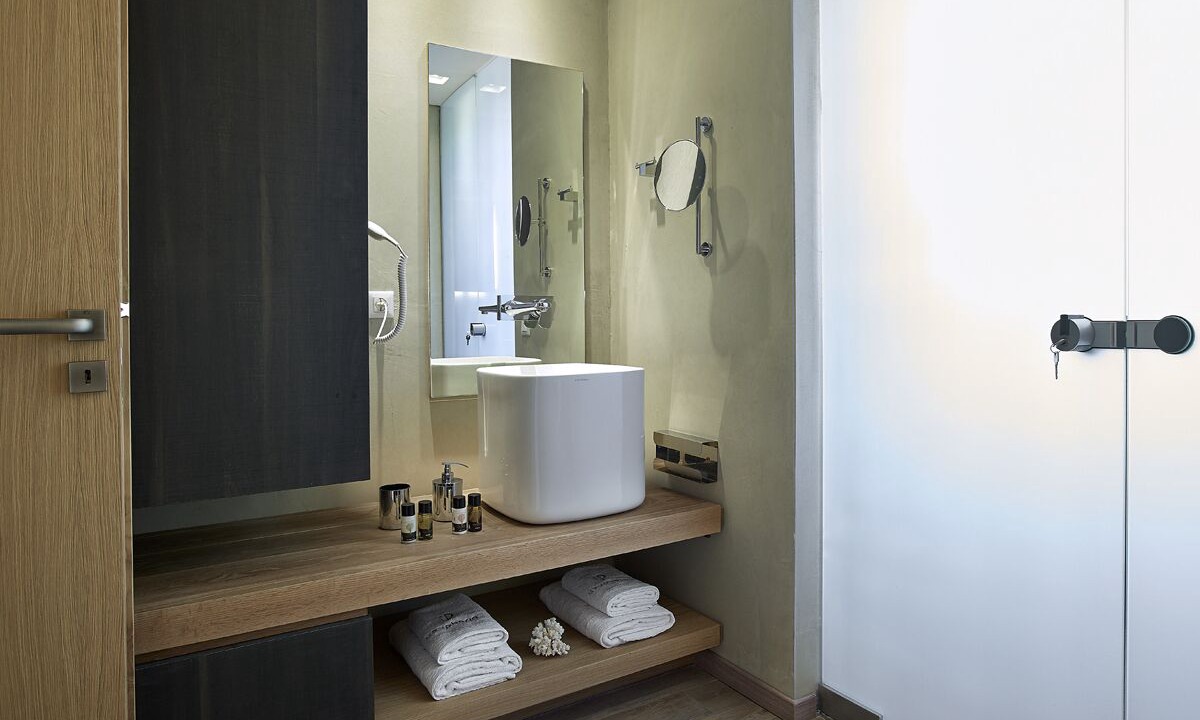 Photo of Bathroom in Korfalonas