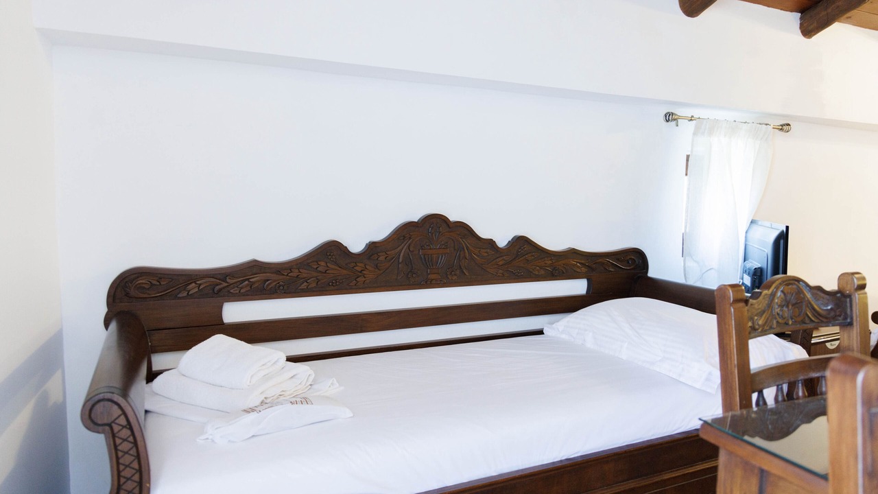 Photo of Bedroom in Omales