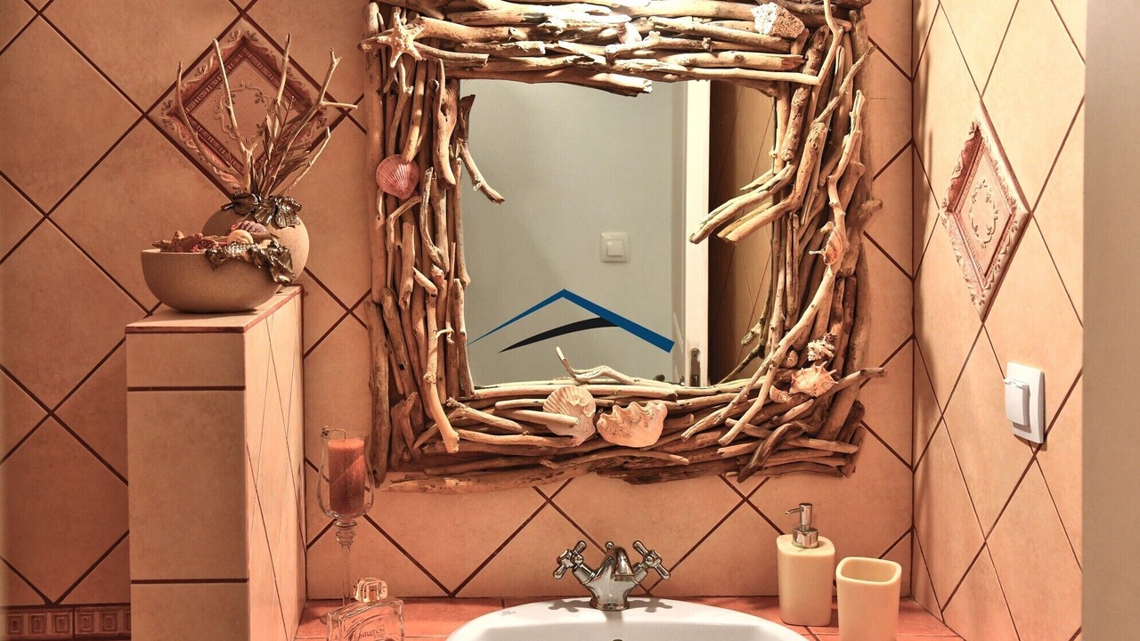 Photo of Bathroom in Kea