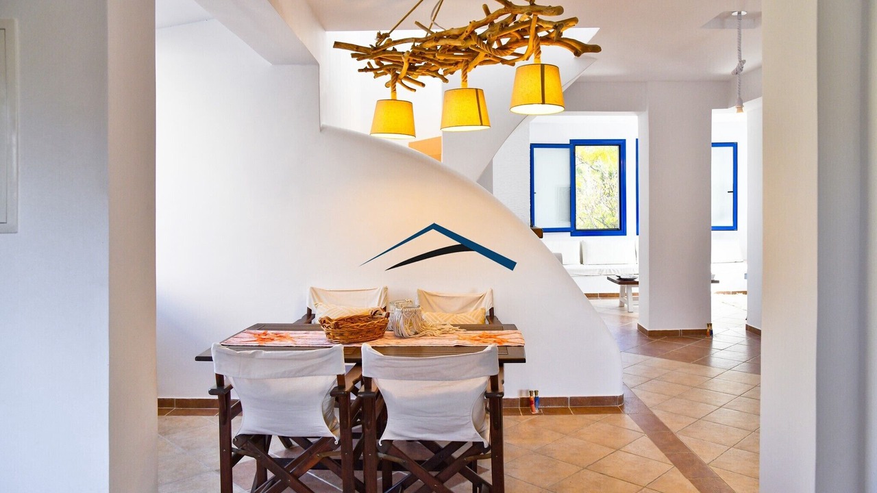 Photo of Bedroom in Kea