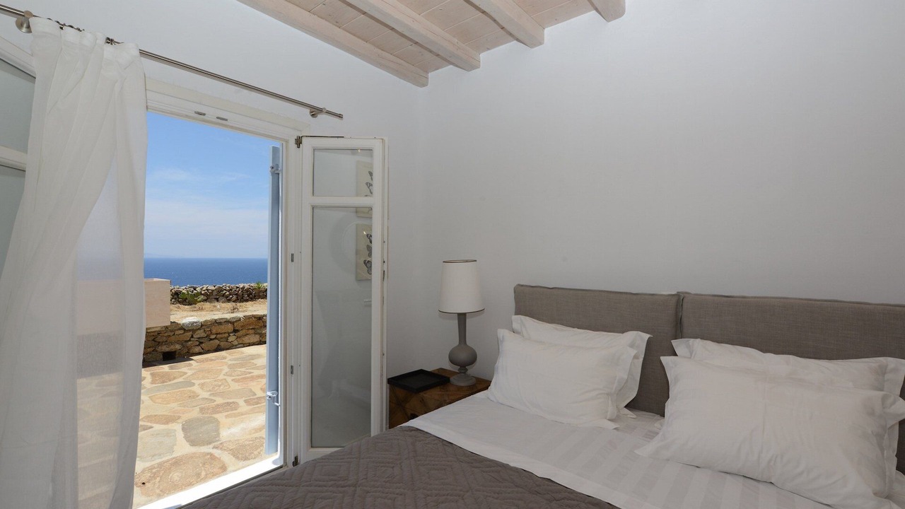 Photo of Bedroom in Houlakia