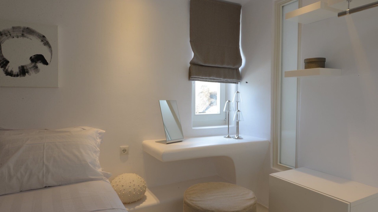 Photo of Bedroom in Tourlos