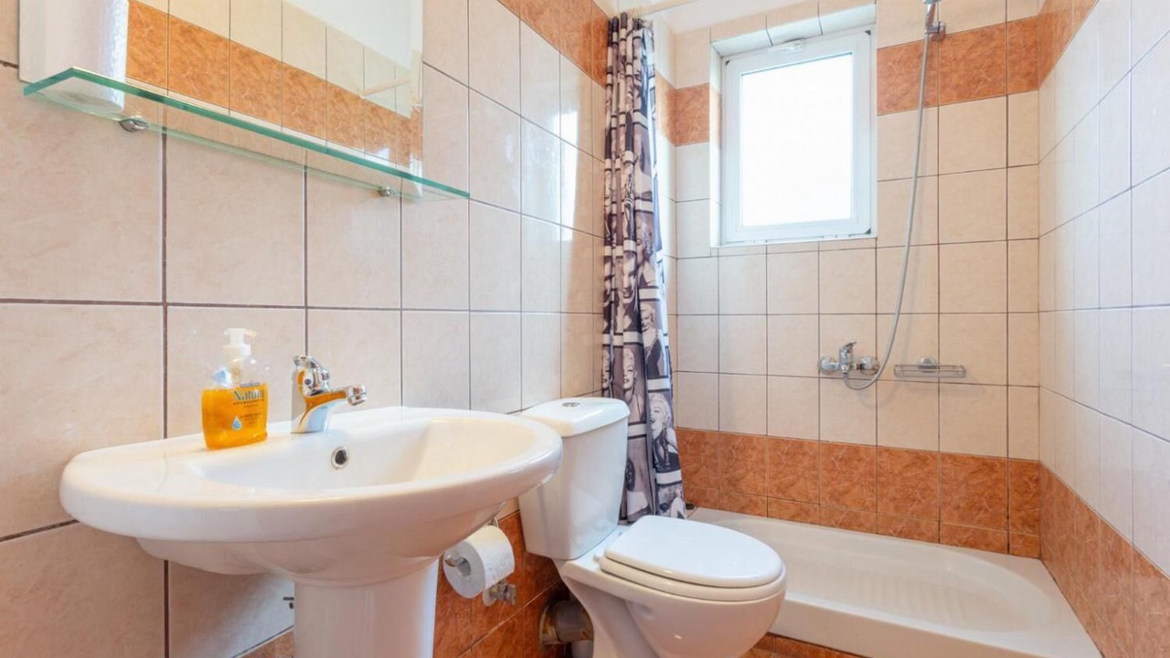 Photo of Bathroom in Katochori