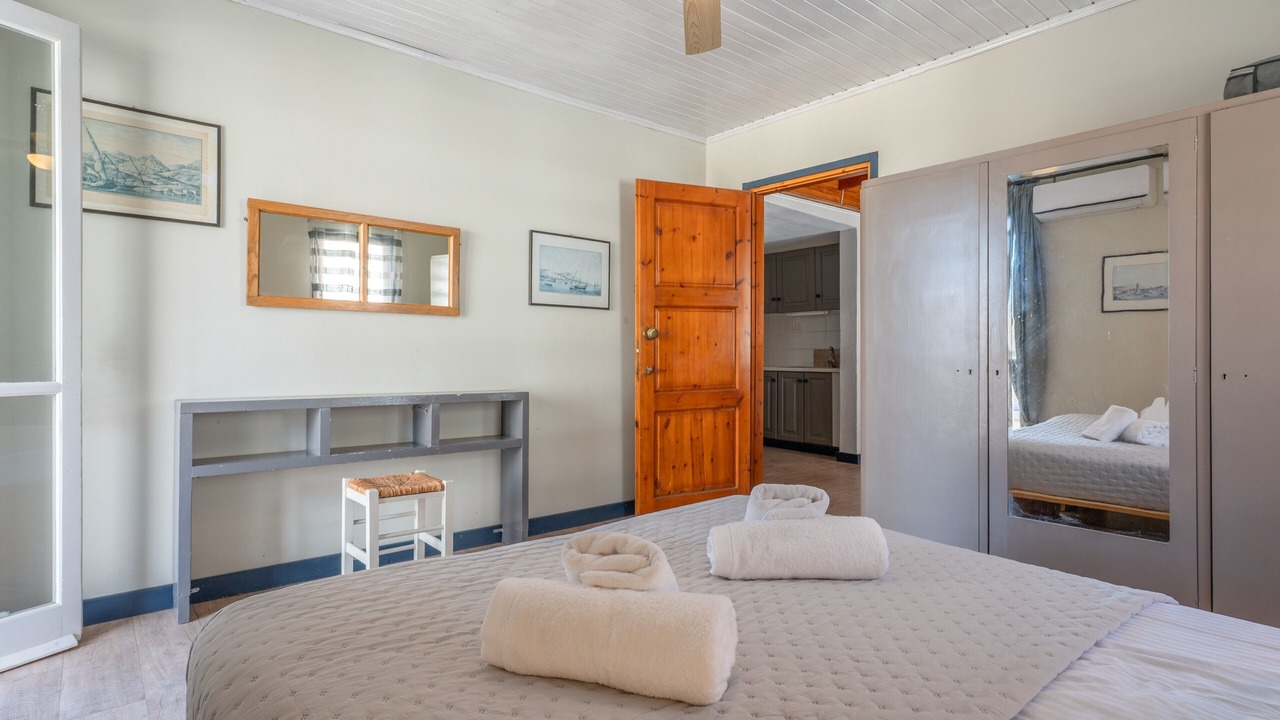 Photo of Bedroom in Mirtos