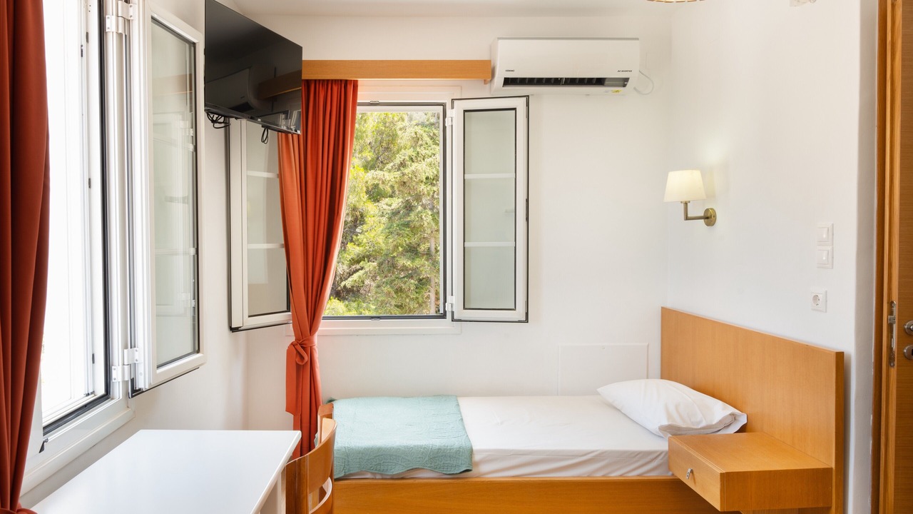 Photo of Bedroom in Kamari