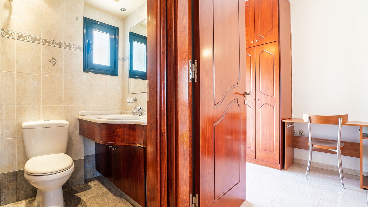 Photo of Bathroom in Lahania