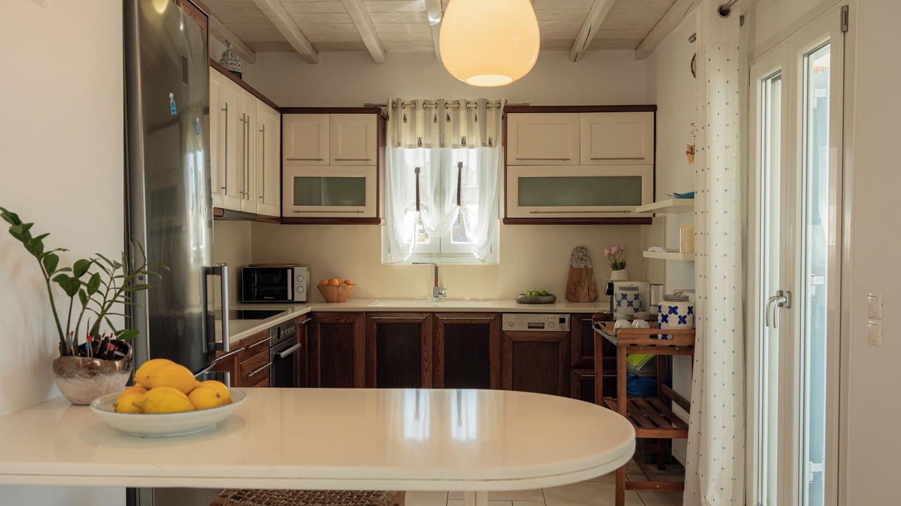 Photo of Kitchen in Tourlos