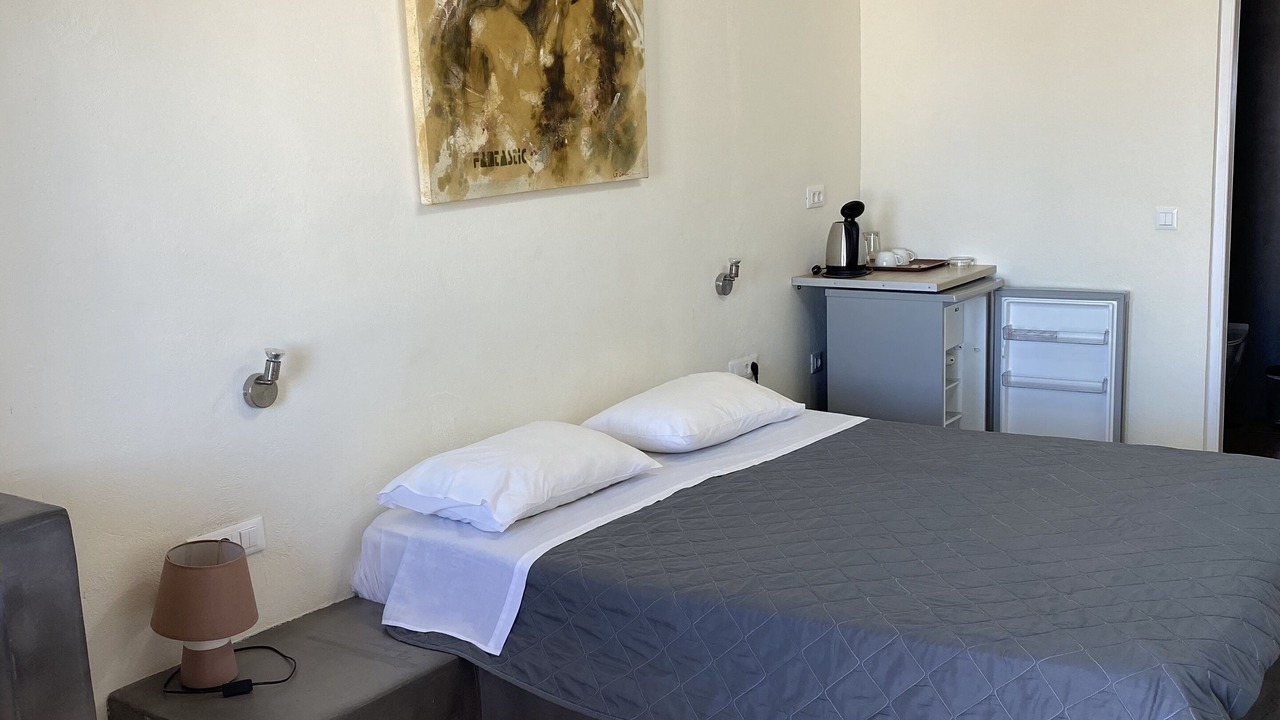 Photo of Bedroom in Fira