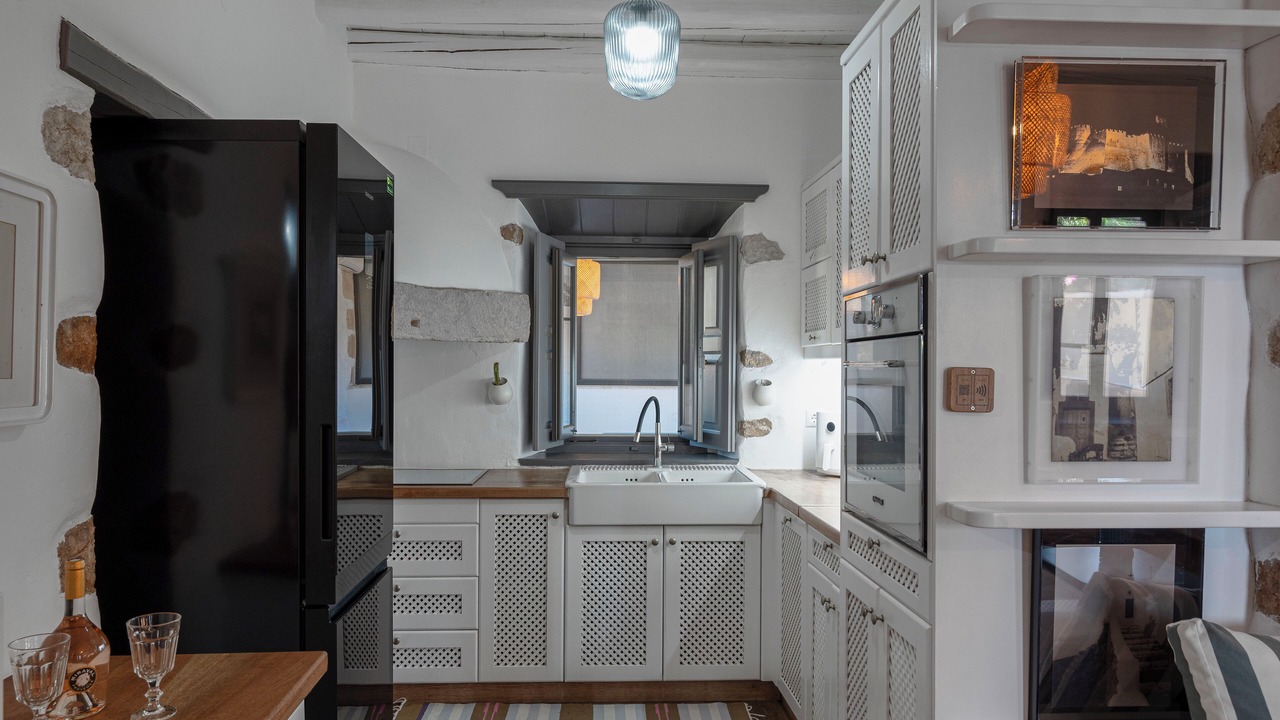 Photo of Kitchen in Patmos