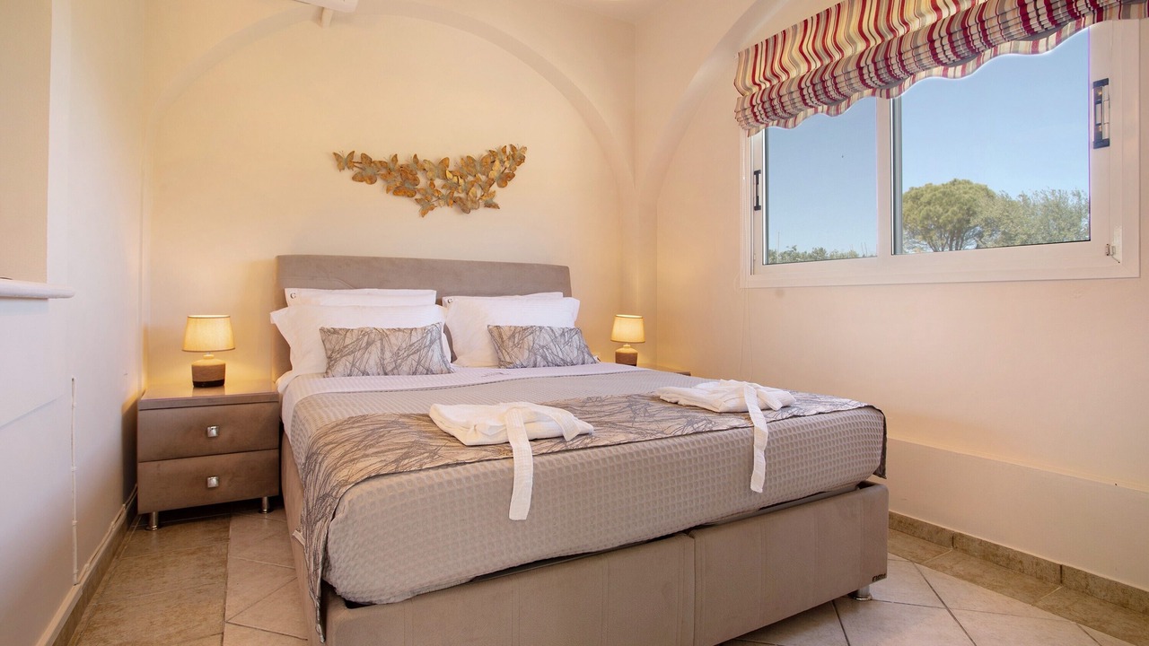 Photo of Bedroom in Alikanas