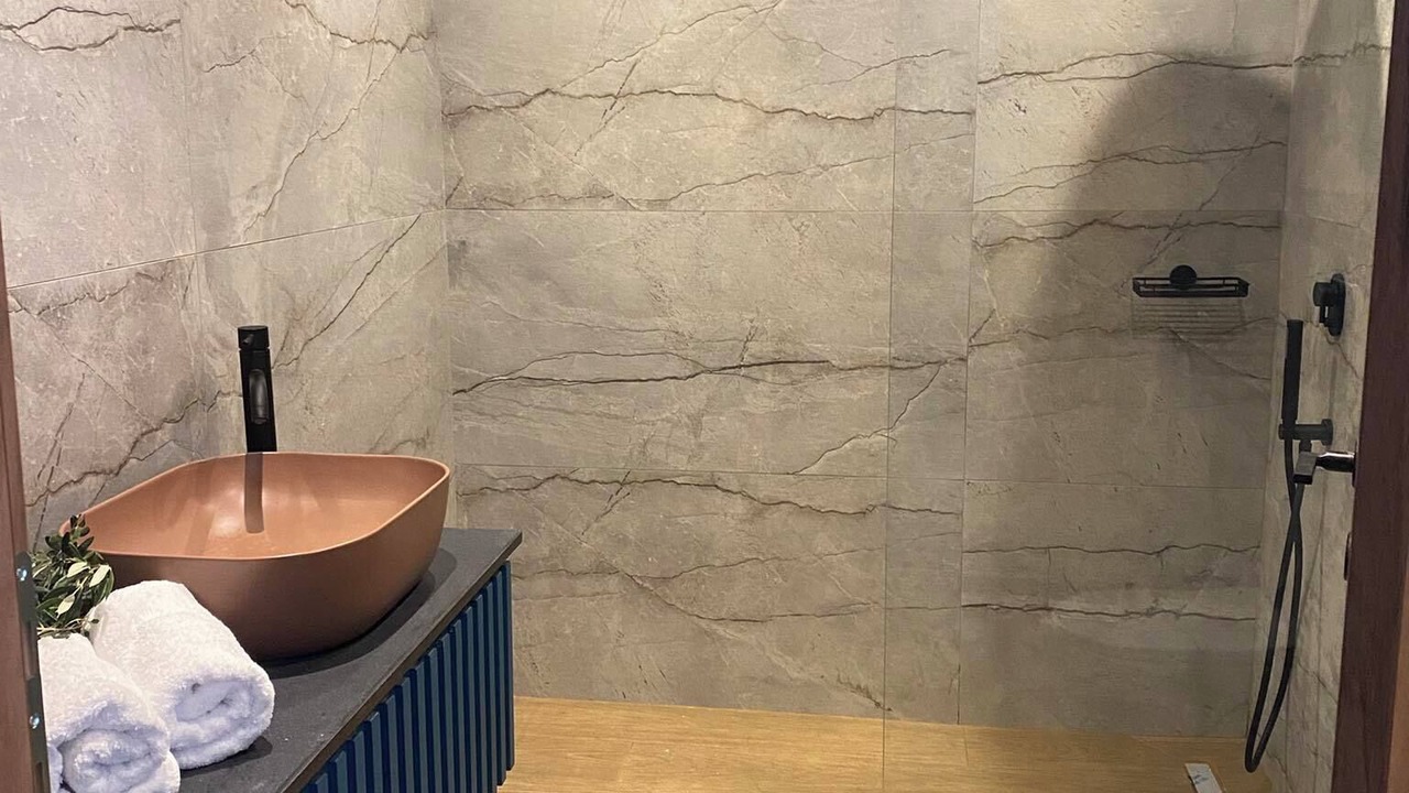 Photo of Bathroom in Minoa Pediada