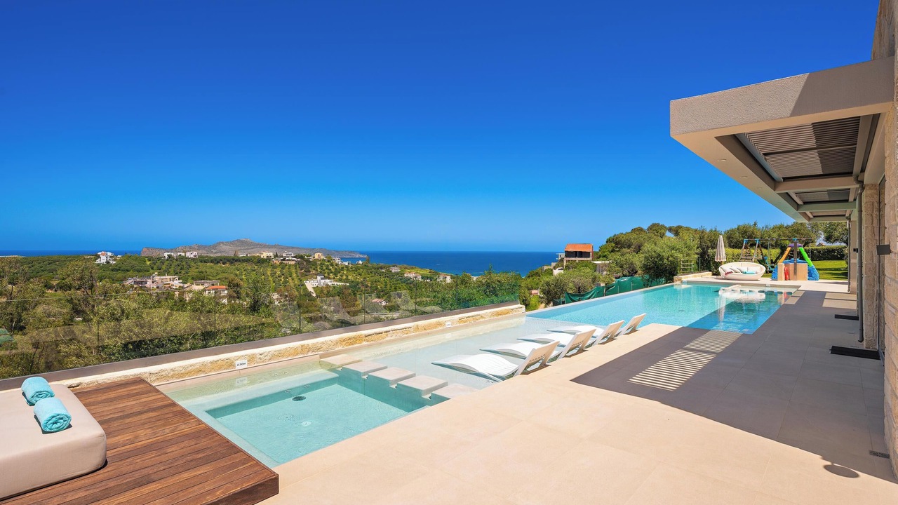 Photo of Outdoor in Stalos
