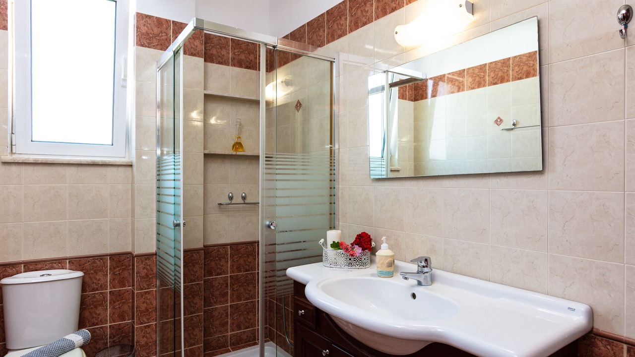 Photo of Bathroom in Lefkogeia