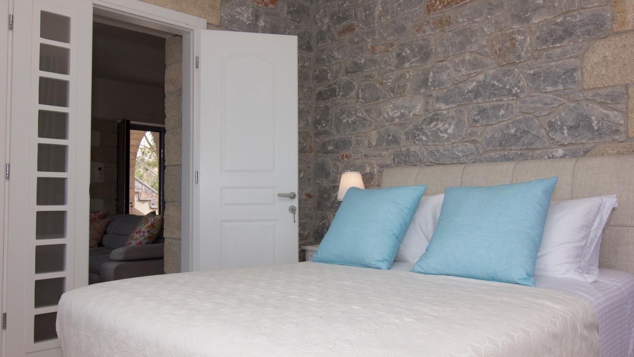 Photo of Bedroom in Lefktron