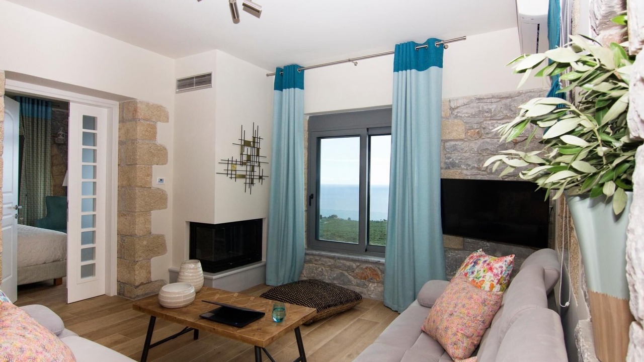 Photo of Livingroom in Lefktron