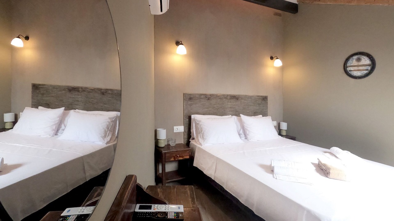 Photo of Bedroom in Pelekas