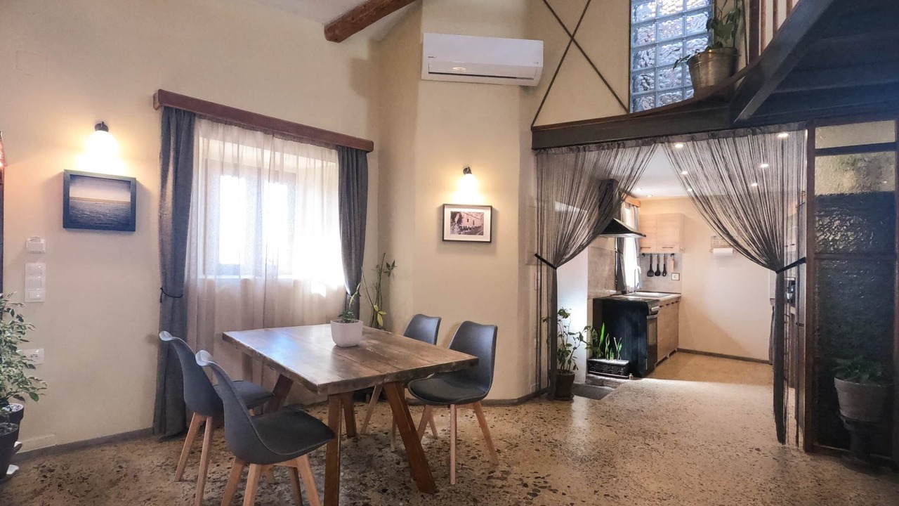 Photo of Bedroom in Pelekas