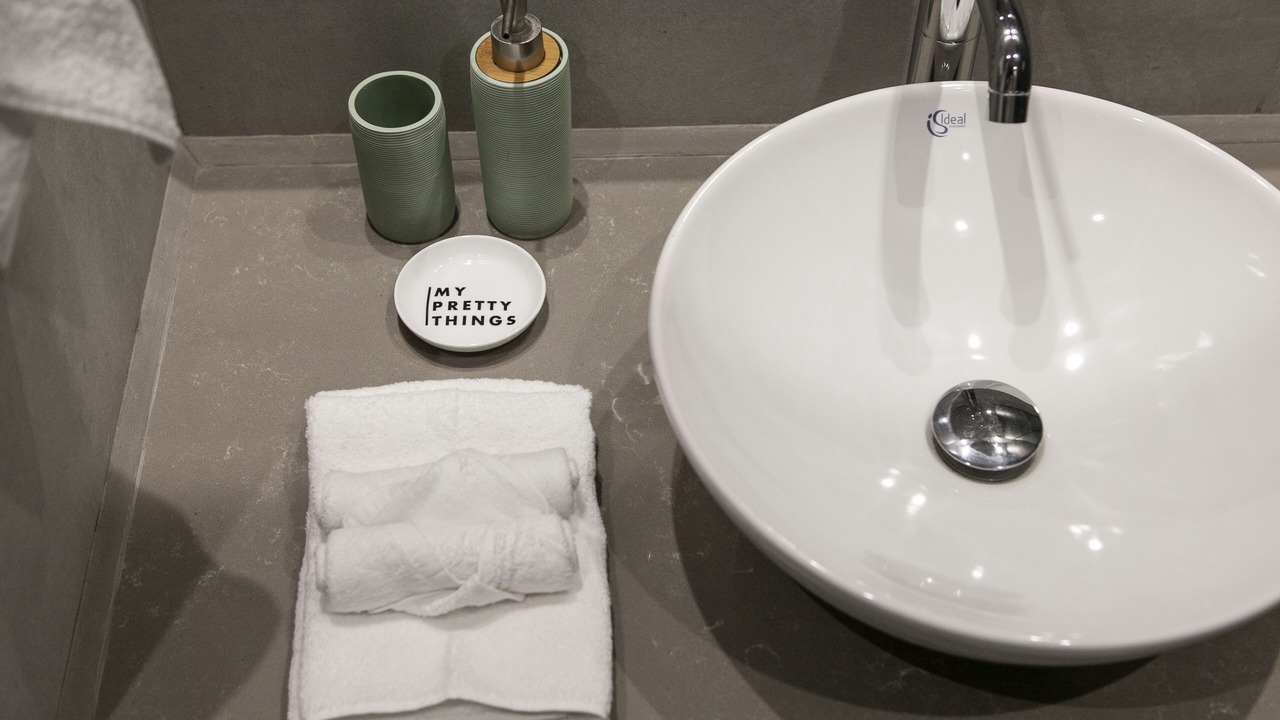 Photo of Bathroom in Ampelokipoi