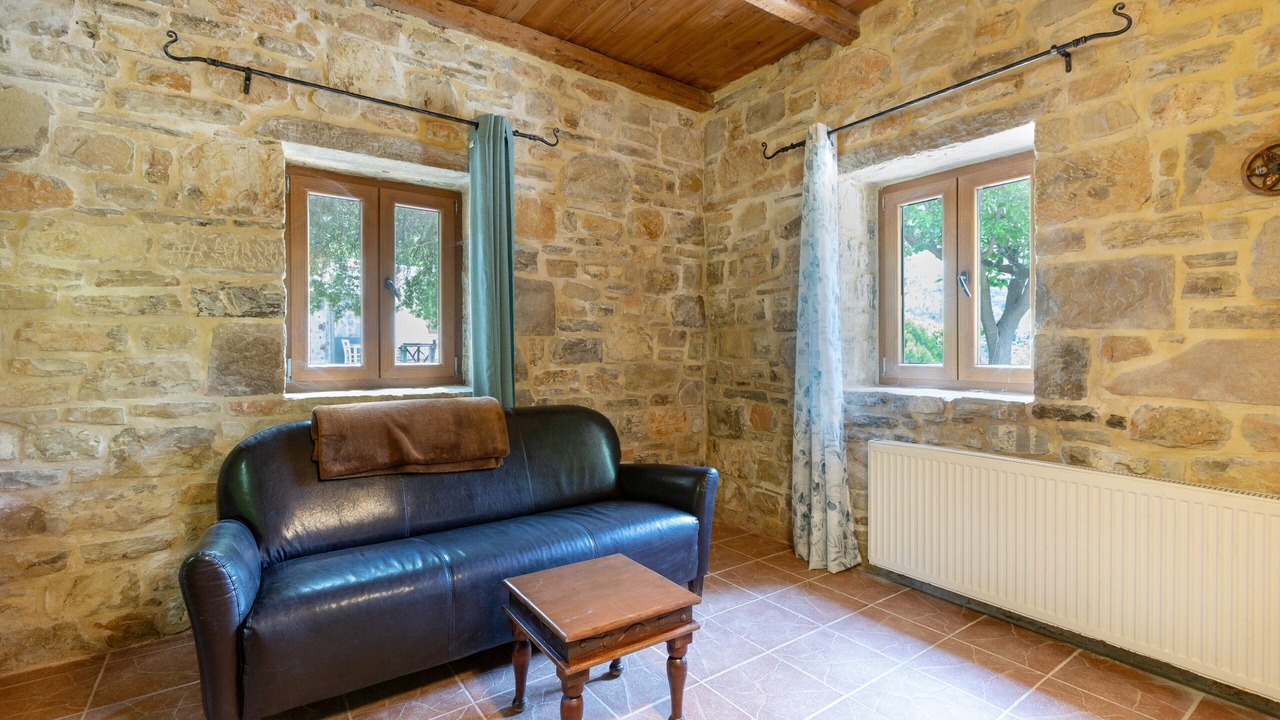 Photo of Livingroom in Kato Simi