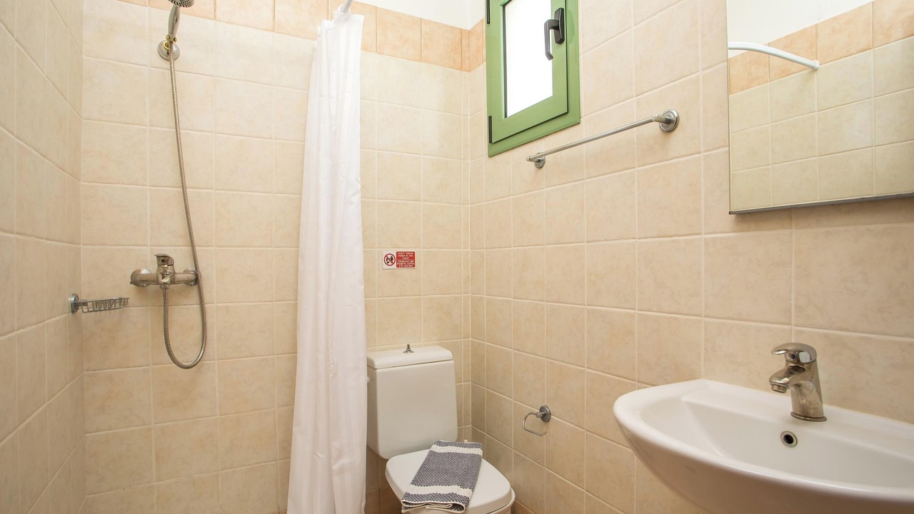 Photo of Bathroom in Gennadi