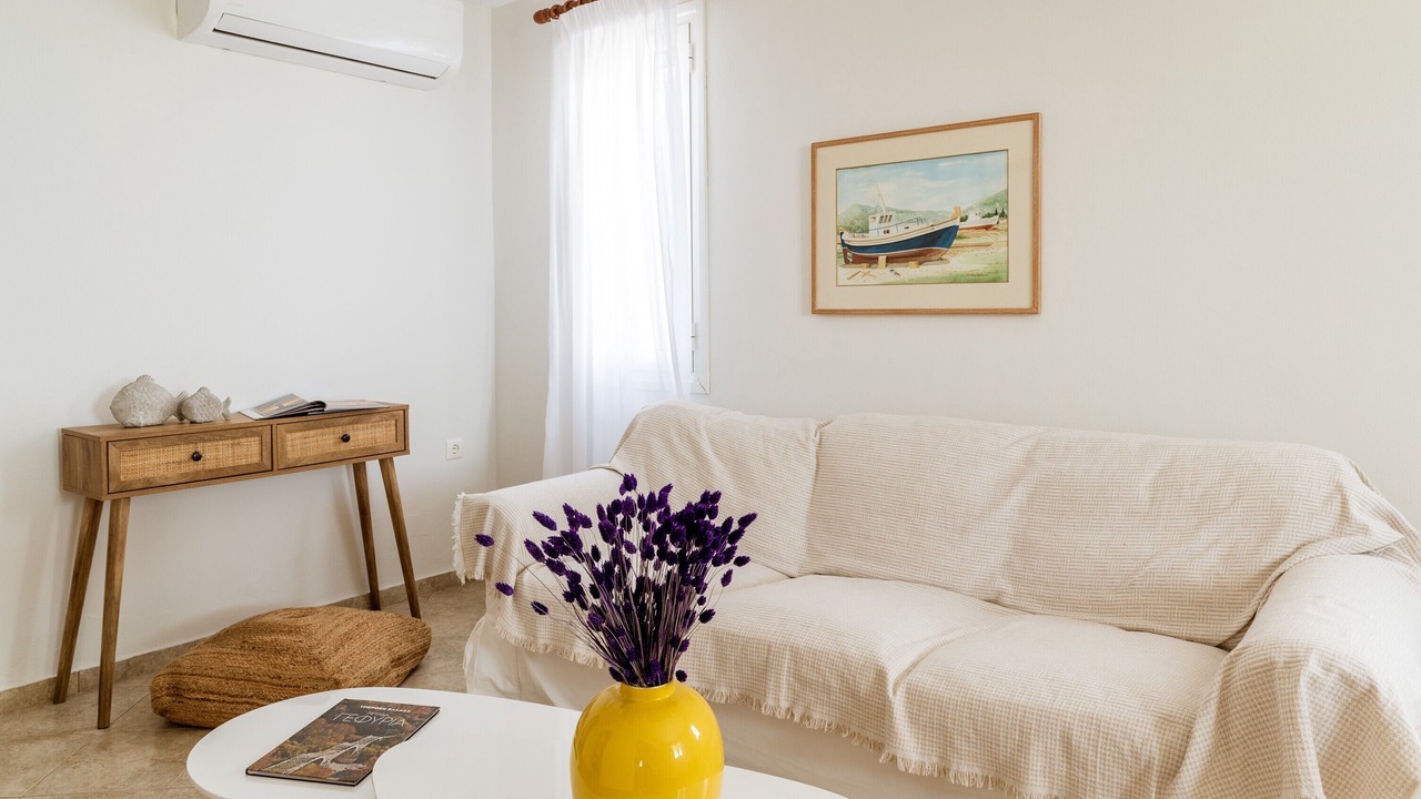 Photo of Livingroom in Agios Ioannis