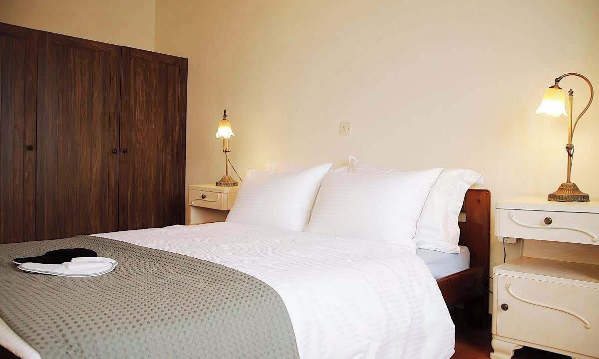 Photo of Bedroom in Troezen
