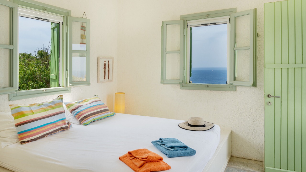 Photo of Bedroom in Kea