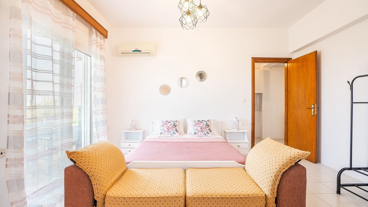 Photo of Bedroom in Soroni
