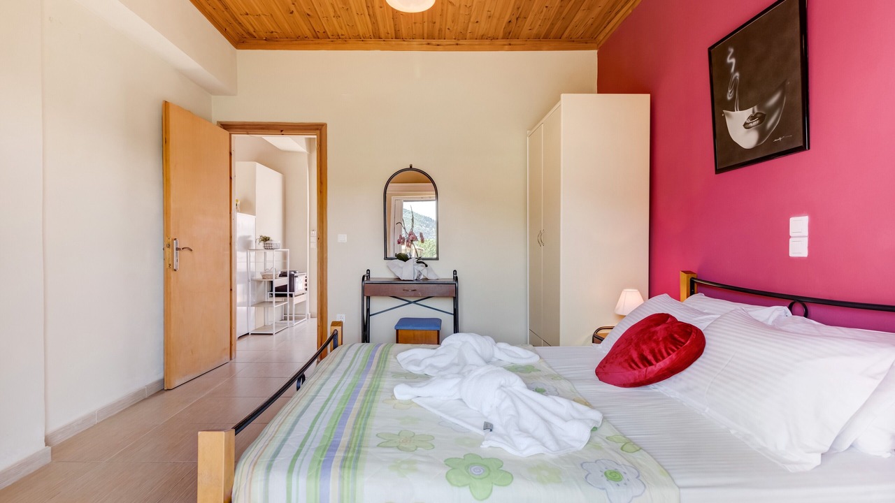 Photo of Bedroom in Evgiros
