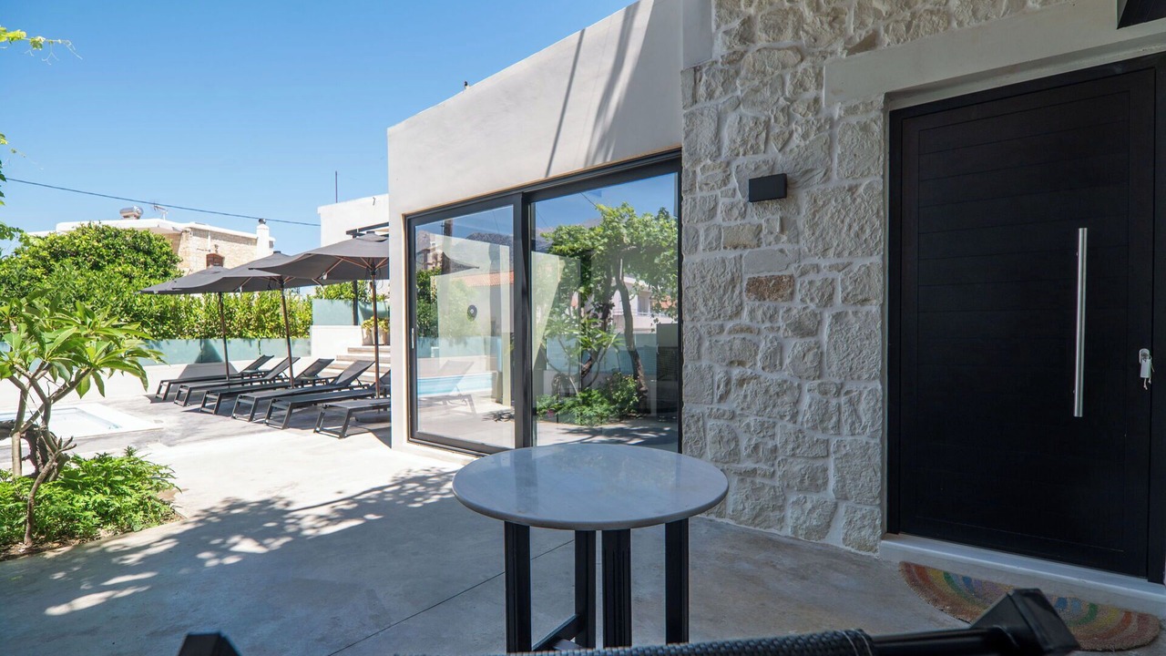 Photo of Outdoor in Nipos