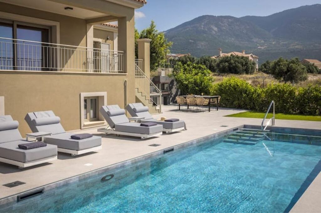 Photo of Outdoor in Karavados