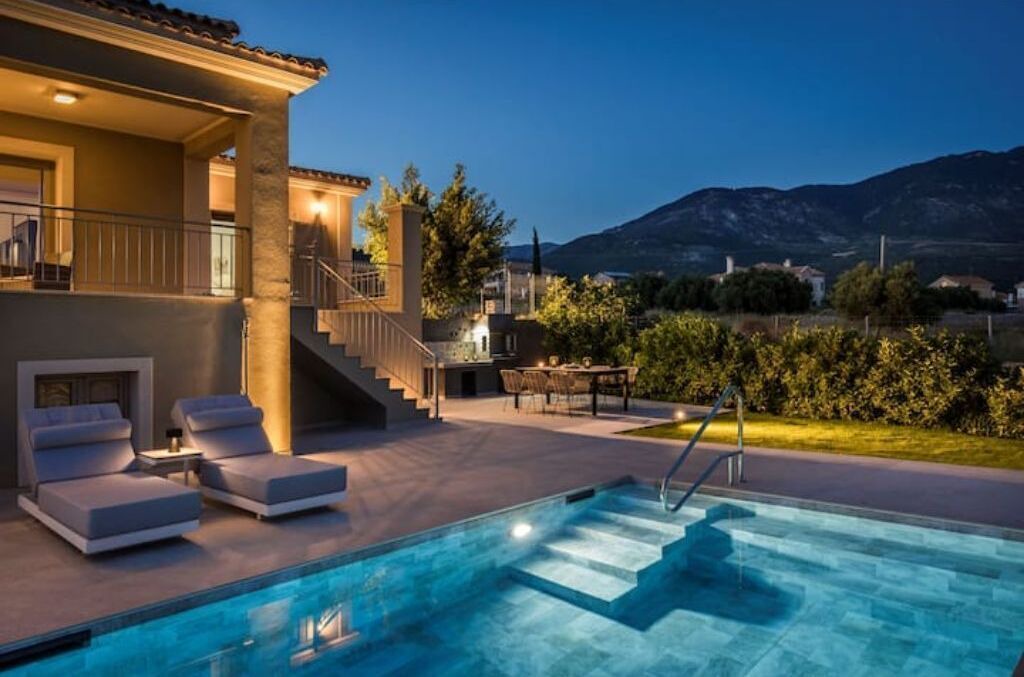 Photo of Outdoor in Karavados