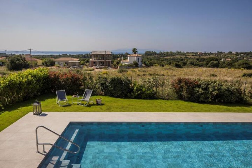 Photo of Outdoor in Karavados