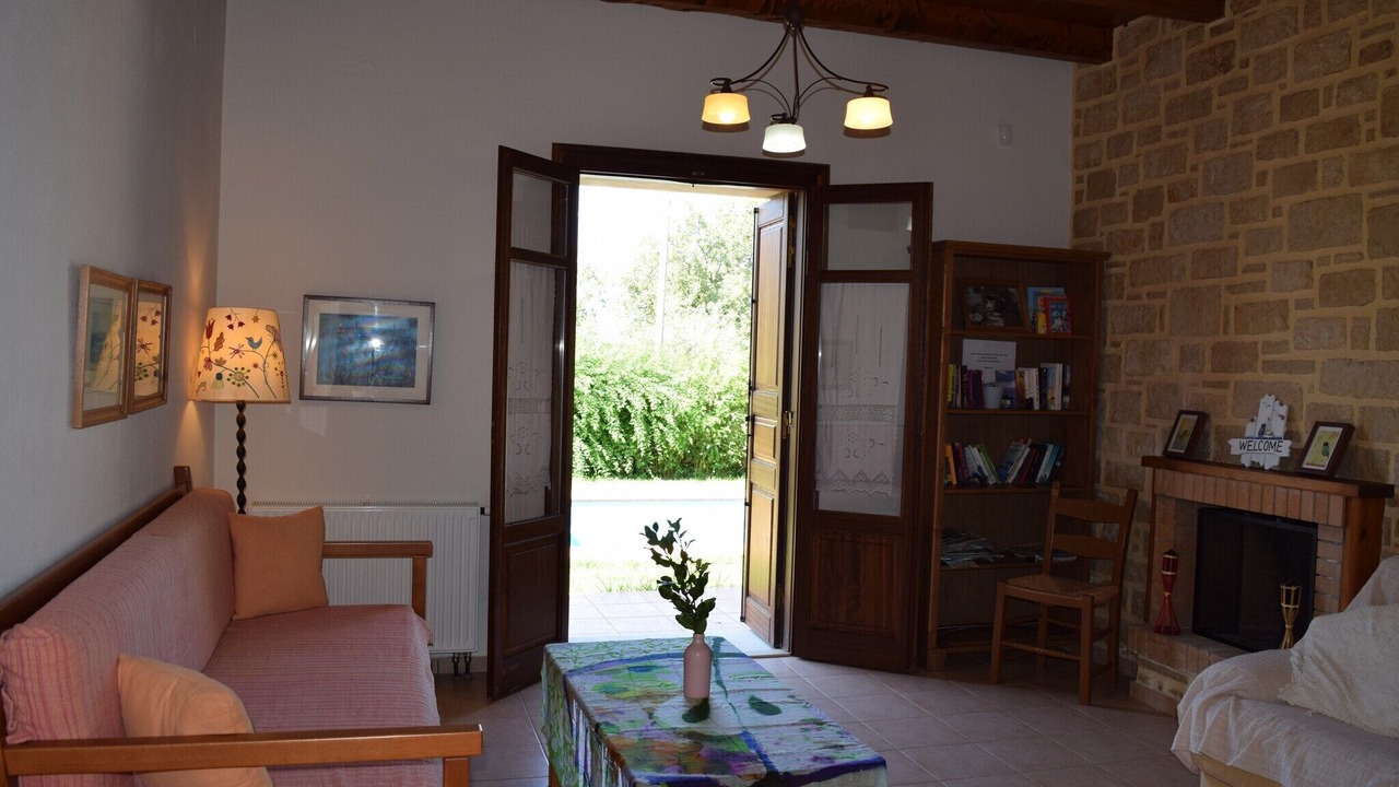 Photo of Livingroom in Atsipópoulon