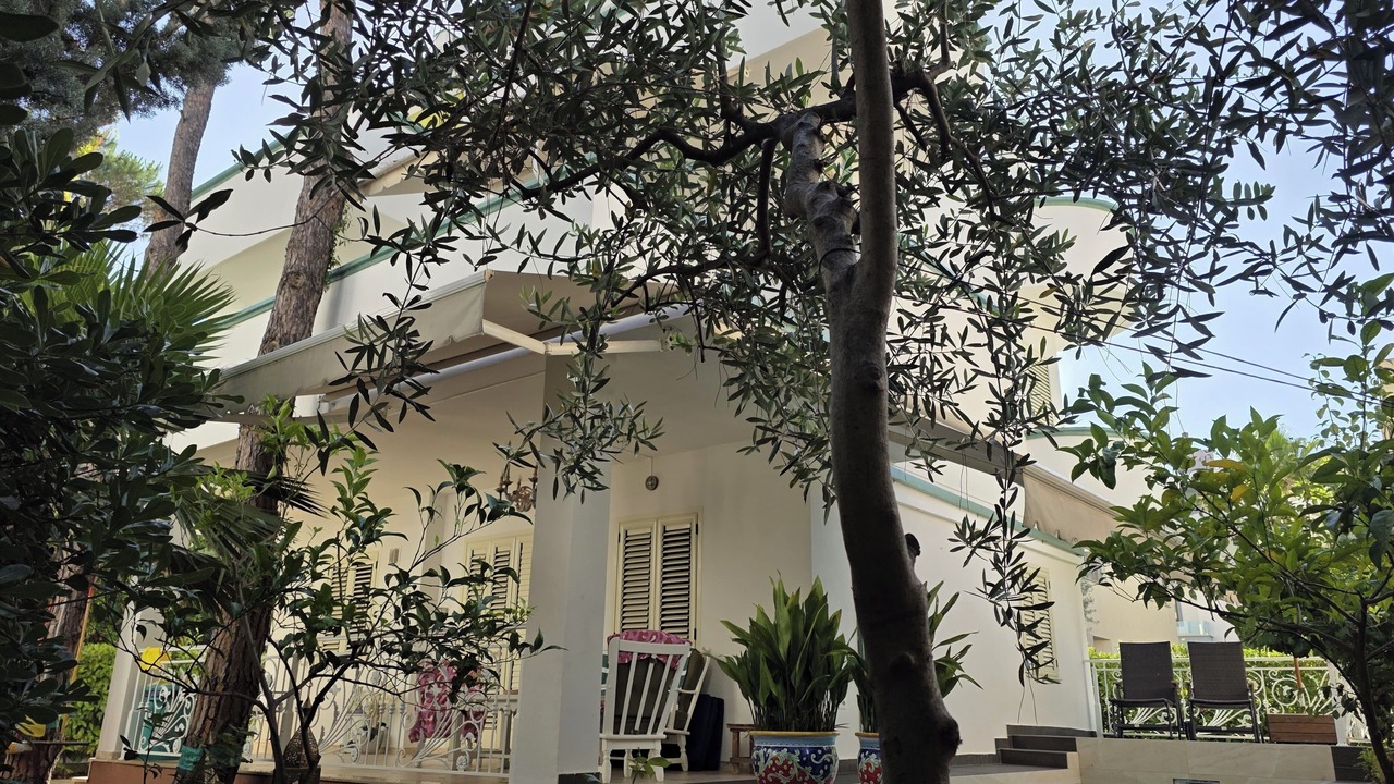 Photo of Patio Balcony in Golem