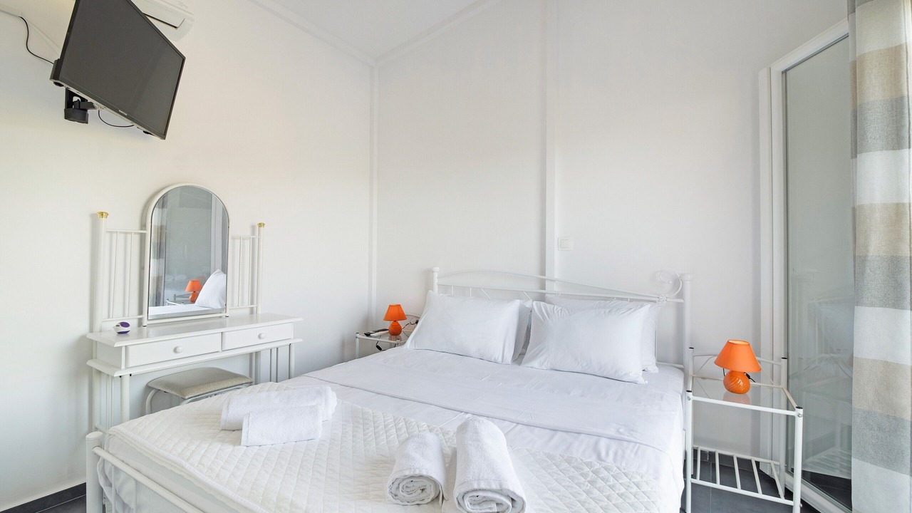 Photo of Bedroom in Katomerion