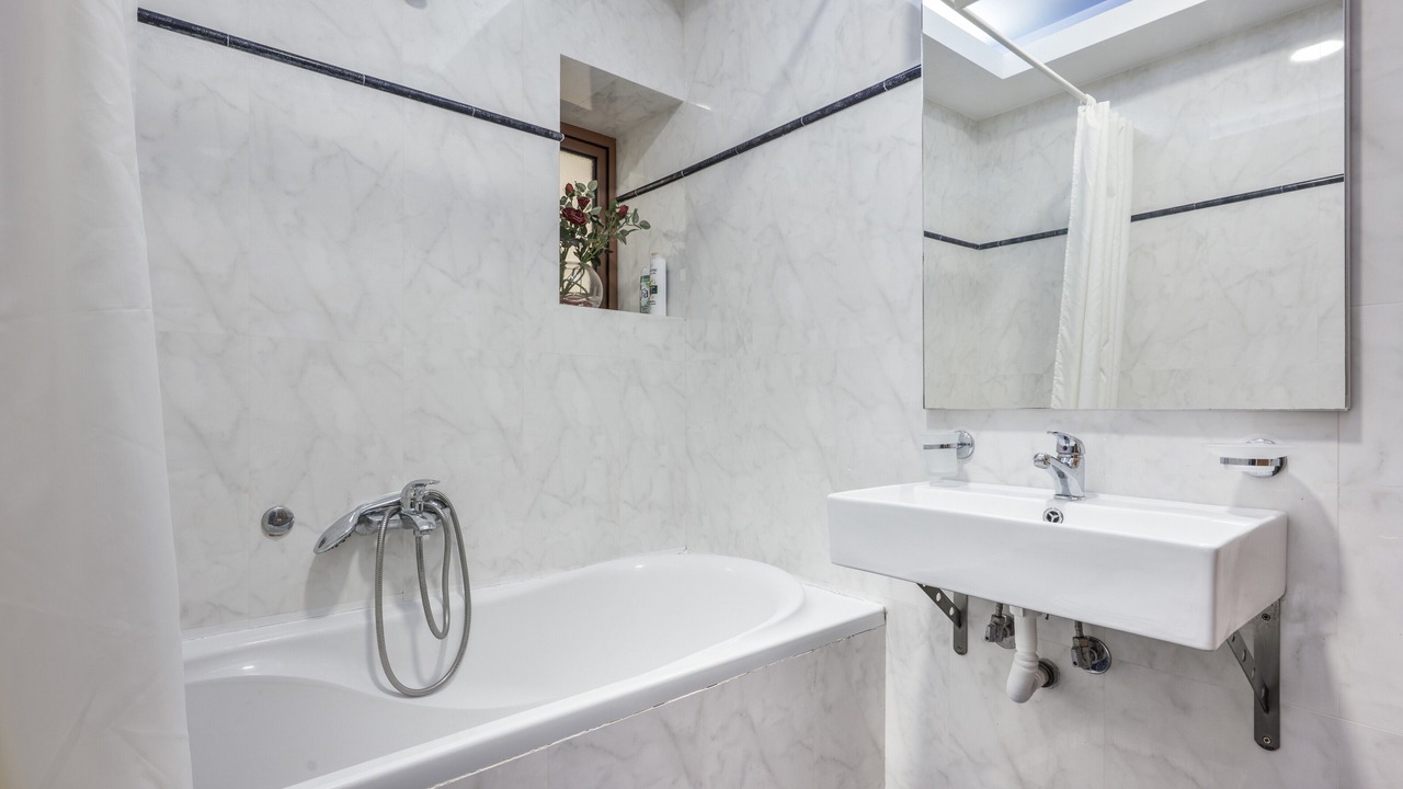 Photo of Bathroom in Monopari