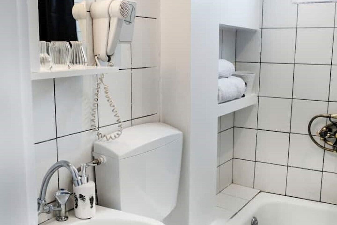 Photo of Bathroom in Marousi