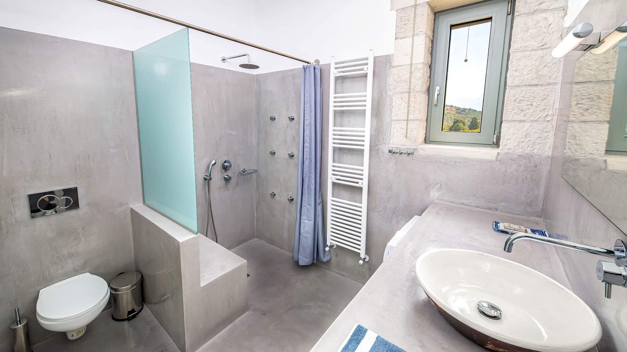 Photo of Bathroom in Panormos