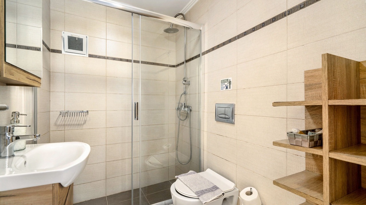 Photo of Bathroom in Yenion