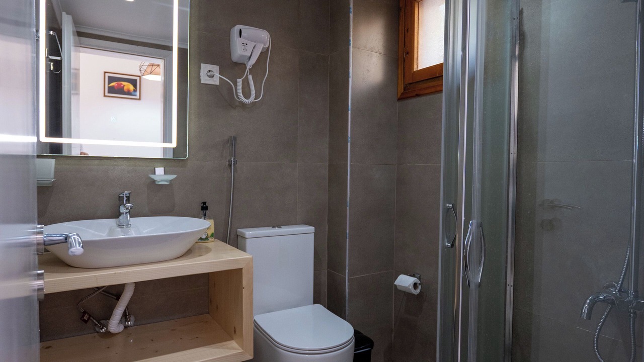 Photo of Bathroom in Himare