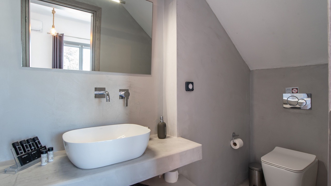 Photo of Bathroom in Kampos
